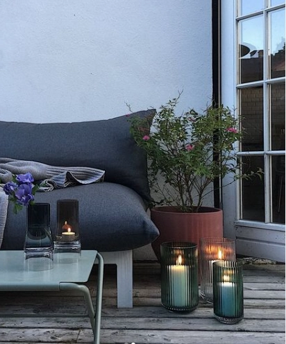 Lyngby - Tall Midnight Blue Mouth Blown Glass Vase