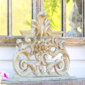 Lyons Scroll Mantel Piece dried flowers  