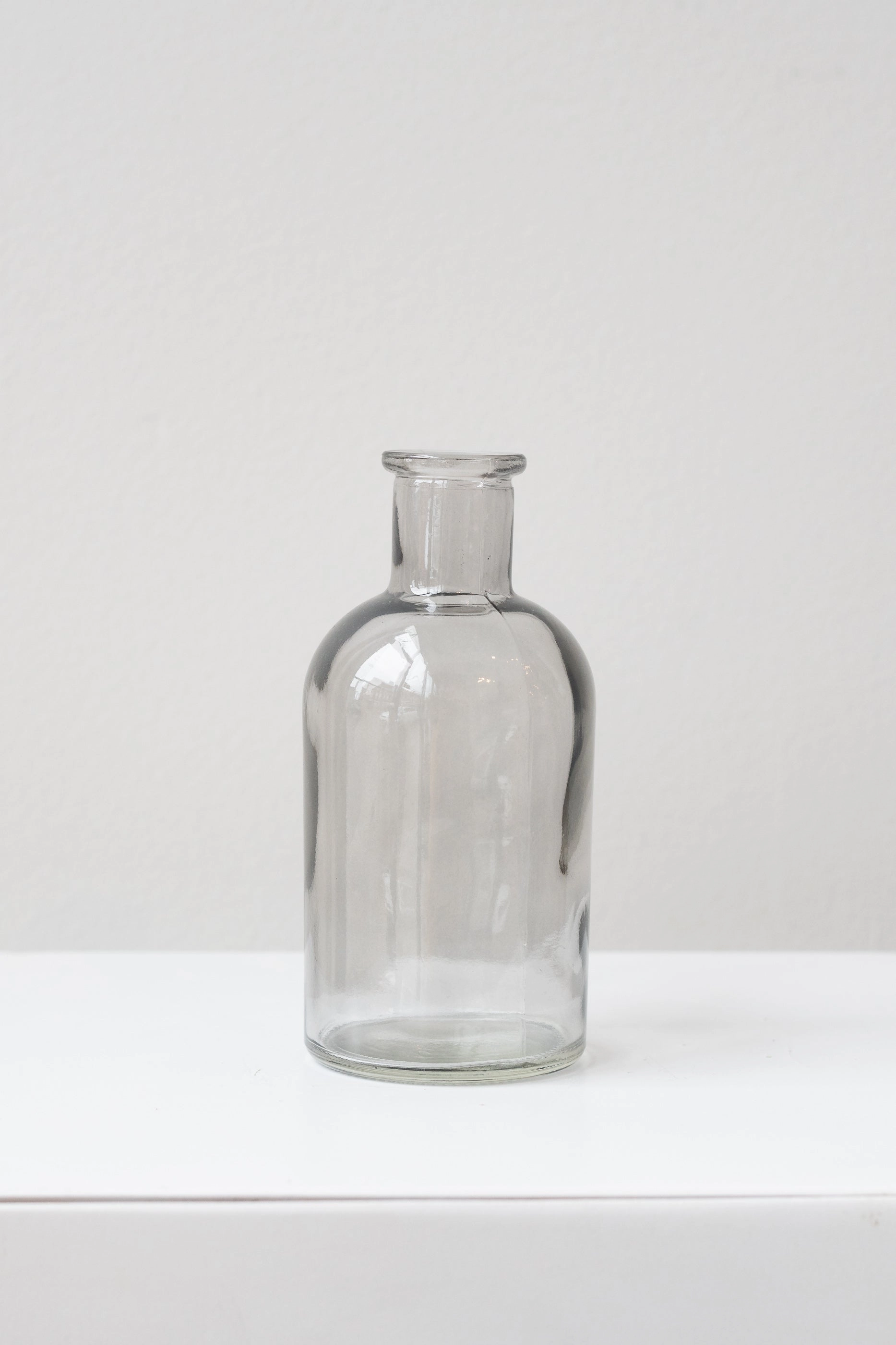 Medicine Bud Vase Smoke dried green plant  