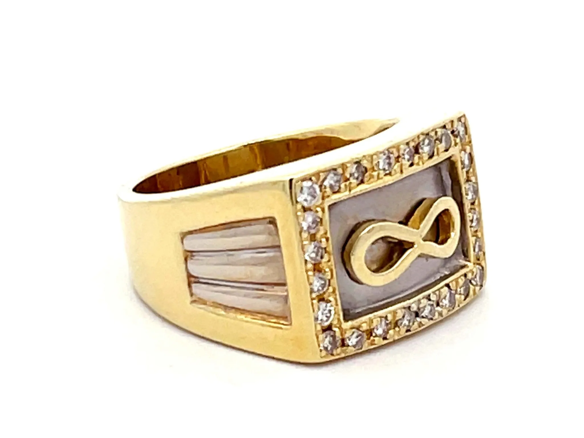Mens Infinity Diamond Square Halo  2-Toned Ring with Fluted Shoulders in18k Gold