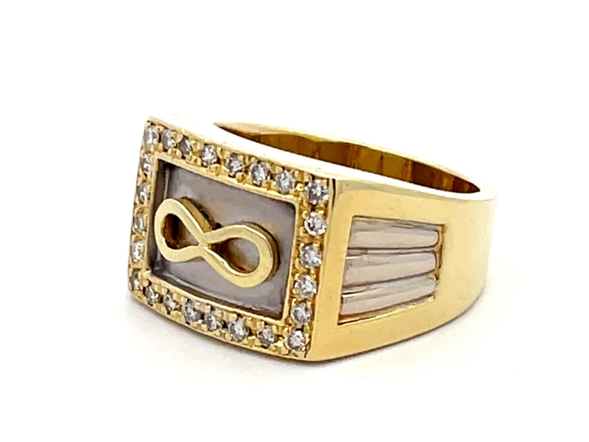 Mens Infinity Diamond Square Halo  2-Toned Ring with Fluted Shoulders in18k Gold