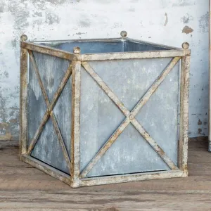 Metal Estate Planter dried flowers  
