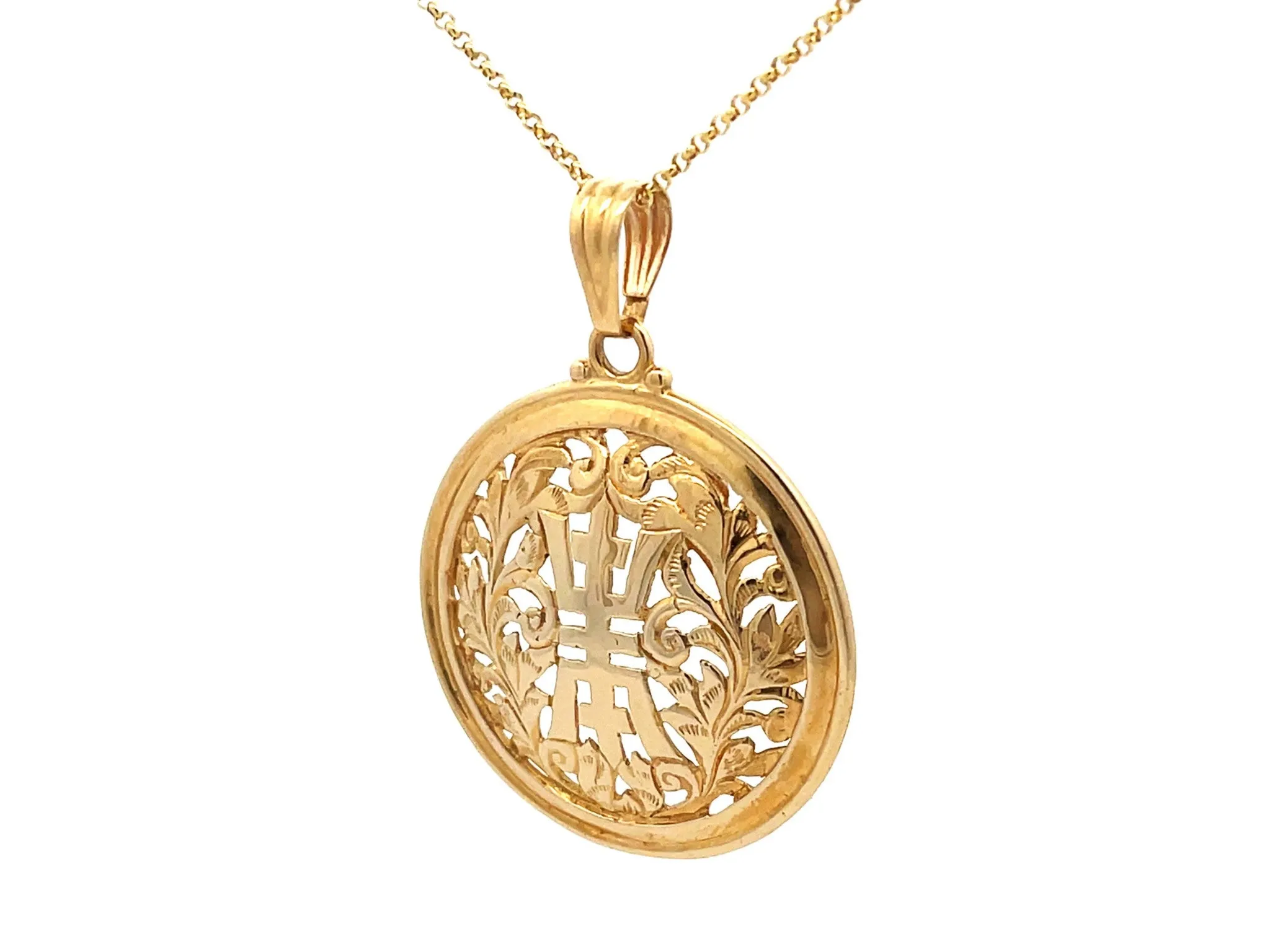 Mings Hawaii Long Life Round Pendant in 14k Yellow Gold with Chain