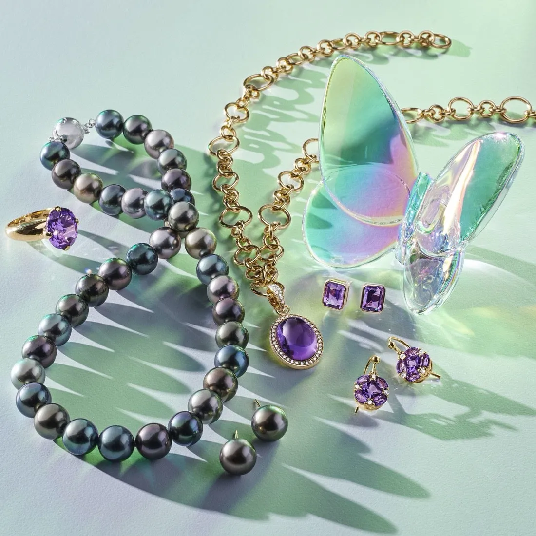 Newport Earrings in Amethyst