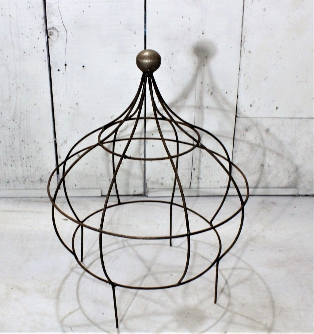 Nice Wrought Iron Fat Bob with Ball Top Topiary with Stakes