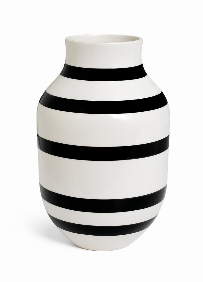 Omaggio - Tall Black Vase mini ornamental plant  