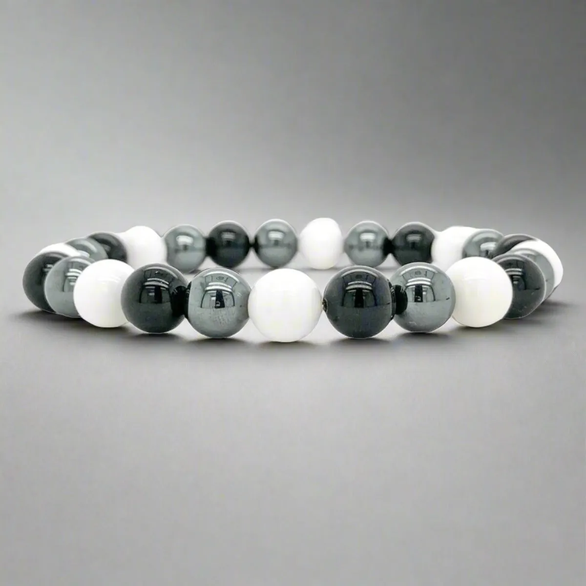 Onyx, Hematite & Tridacna 8mm Beaded Stretch Bracelet