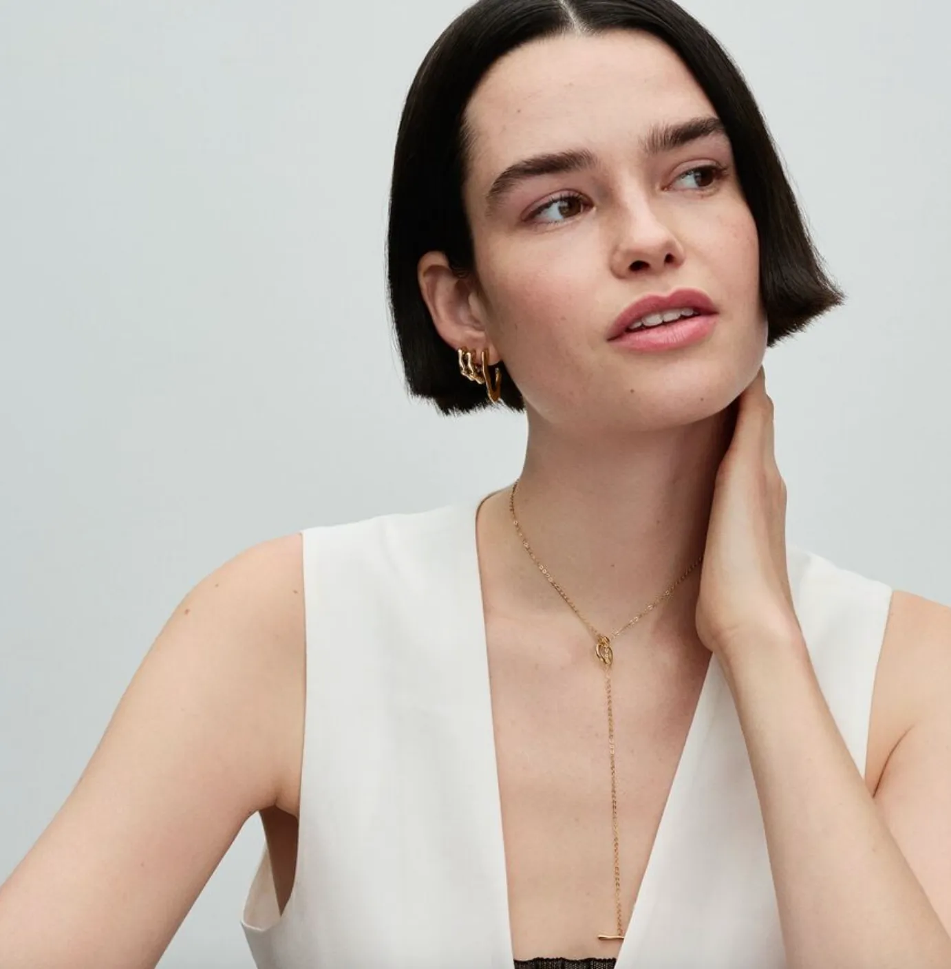 Organically V-shaped Open Hoop Earrings