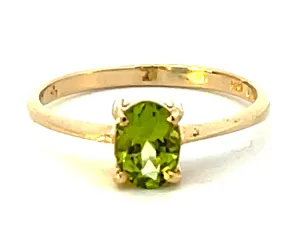 Oval Peridot Ring in 14k Yellow Gold