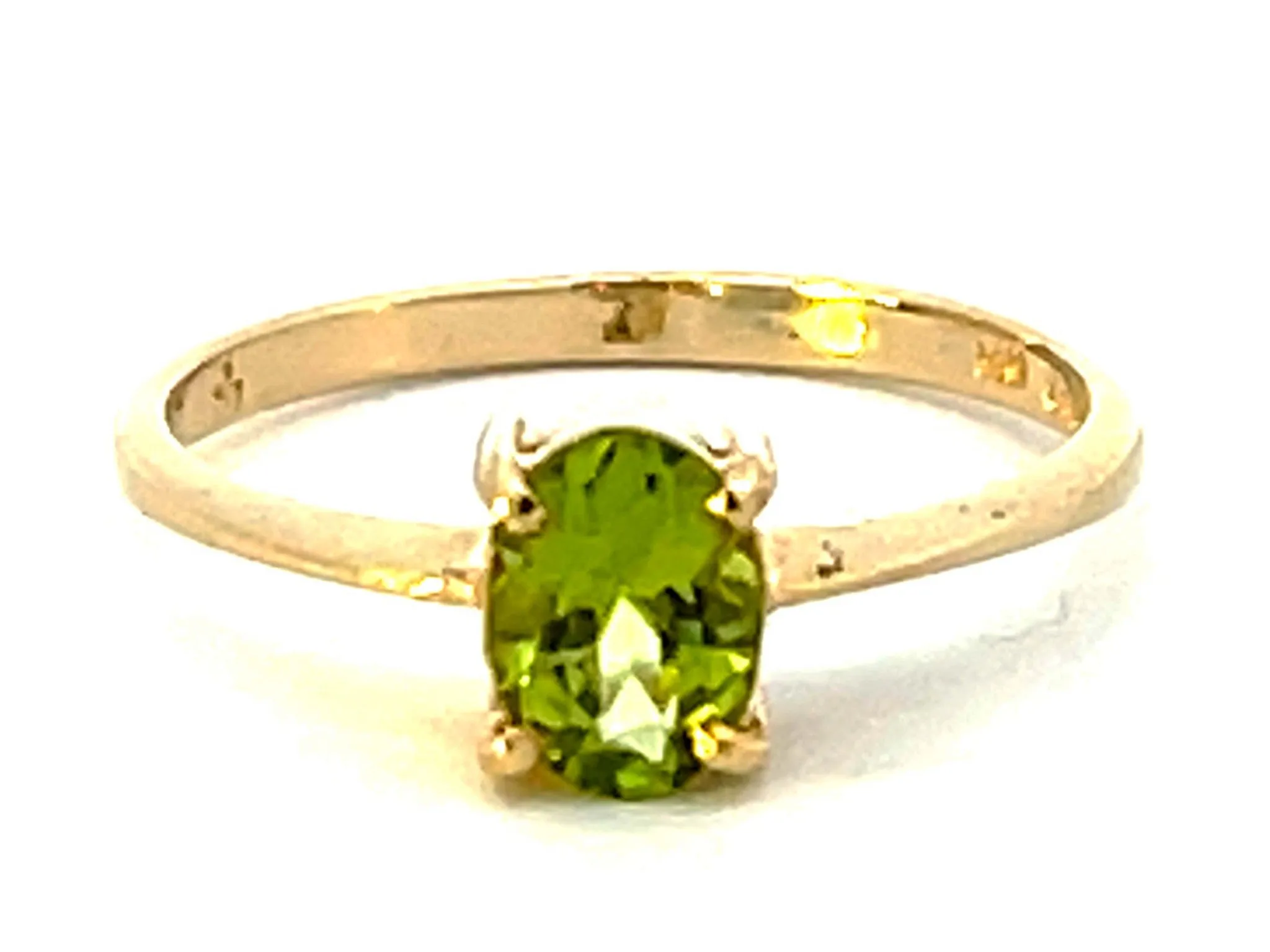 Oval Peridot Ring in 14k Yellow Gold