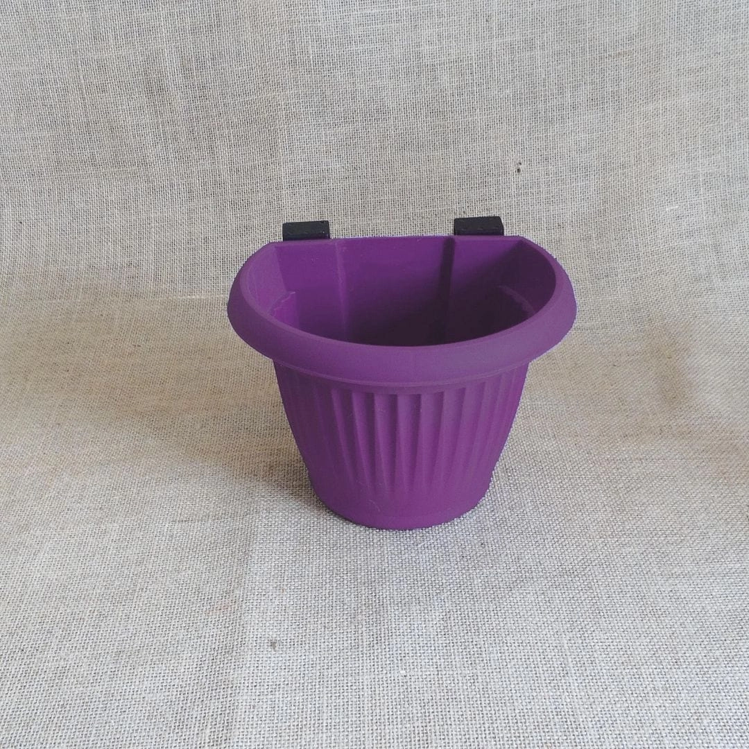 Plastic Bello Wall Planter, Dia-5.7 Inch