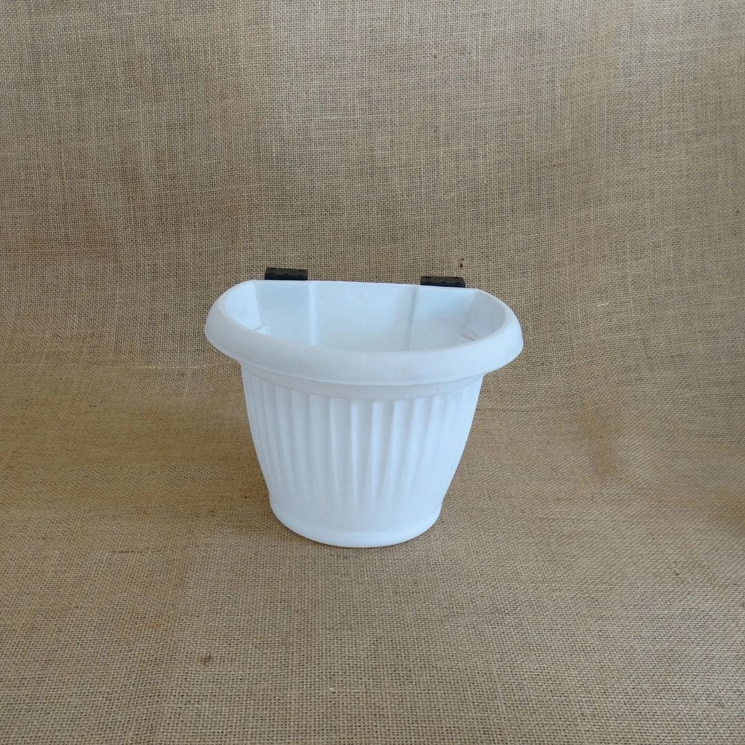 Plastic Bello Wall Planter, Dia-5.7 Inch