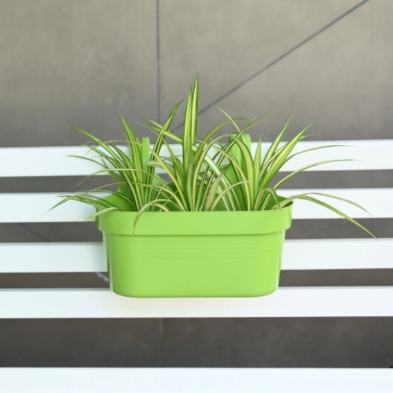 Plastic Double Hook Railing Pot- Set of 4
