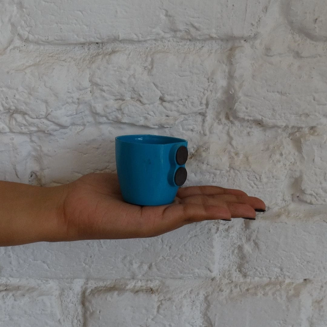 Plastic Magnetic Pot (Diameter 6 cm)