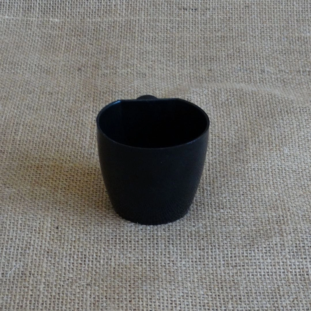 Plastic Magnetic Pot (Diameter 6 cm)