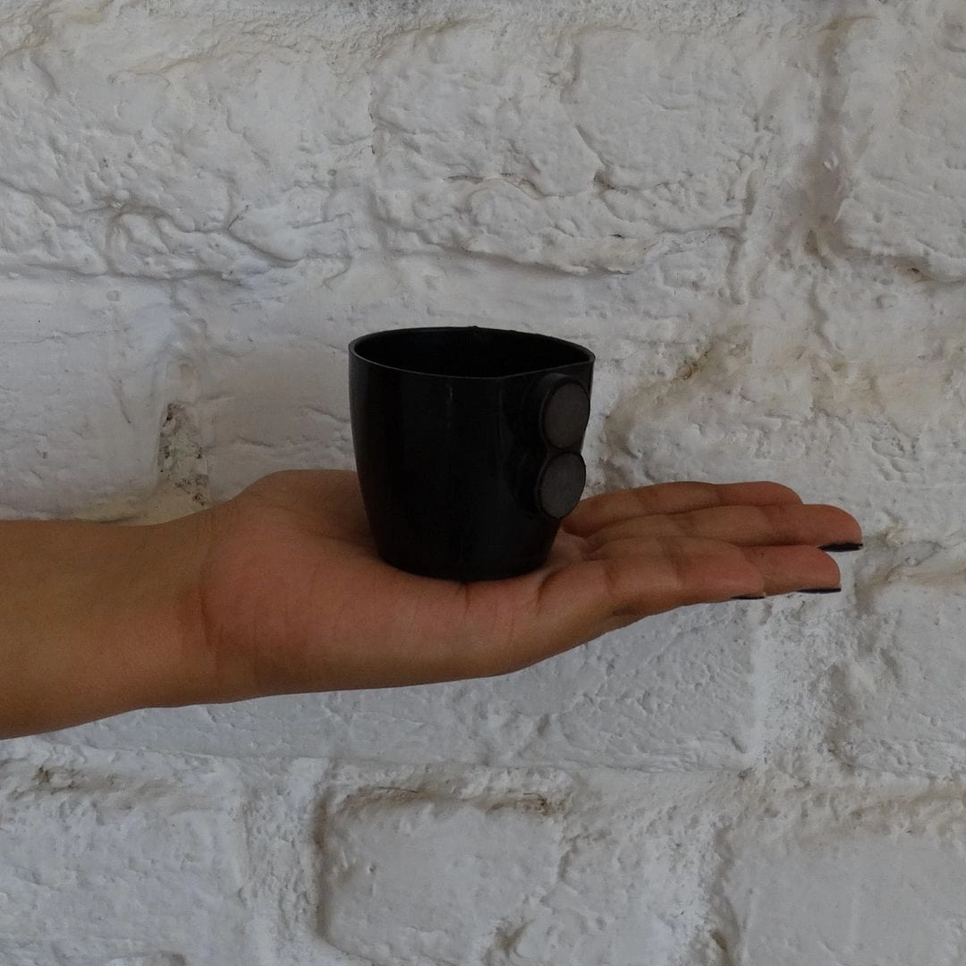 Plastic Magnetic Pot (Diameter 6 cm)