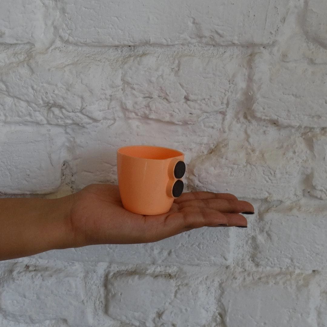 Plastic Magnetic Pot (Diameter 6 cm)