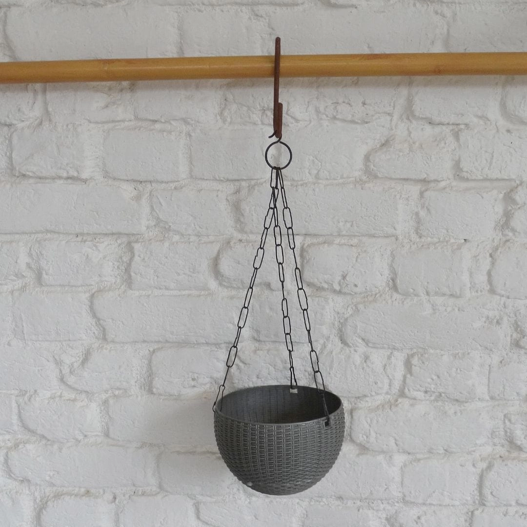 Plastic Rattan hanging Pot, Dia-7 Inch