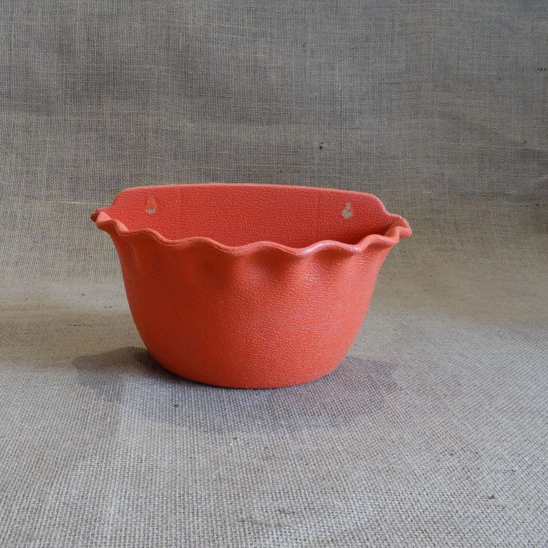 Plastic Sapphire Wall Pot,Dia-9 Inch