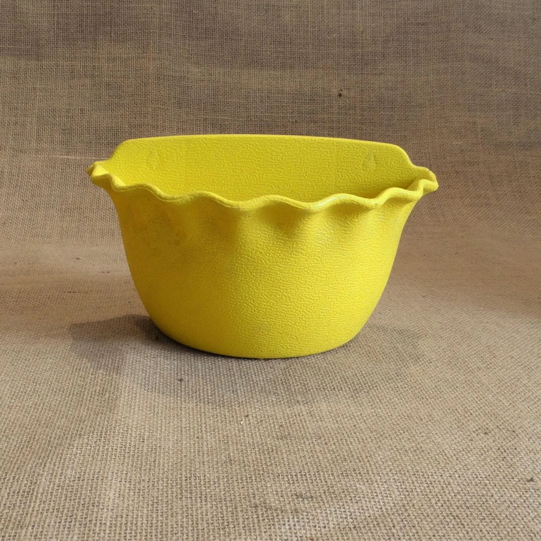 Plastic Sapphire Wall Pot,Dia-9 Inch