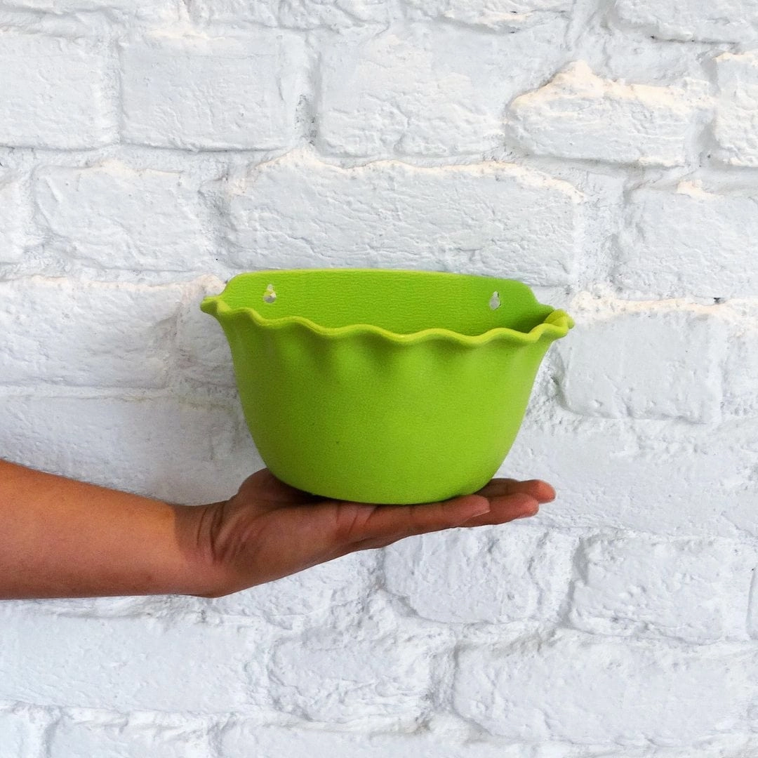 Plastic Sapphire Wall Pot,Dia-9 Inch