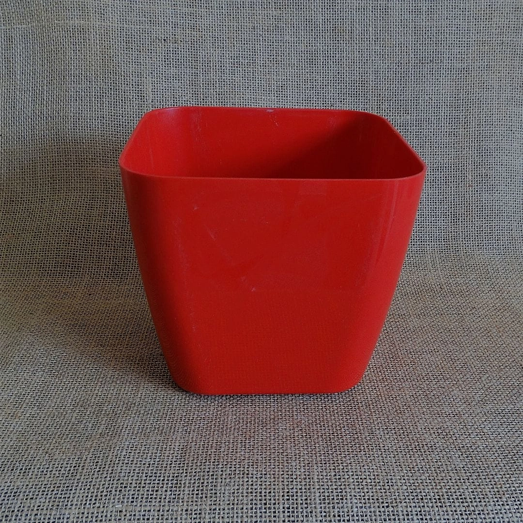 Plastic Siena Pot, Dia-5 Inch