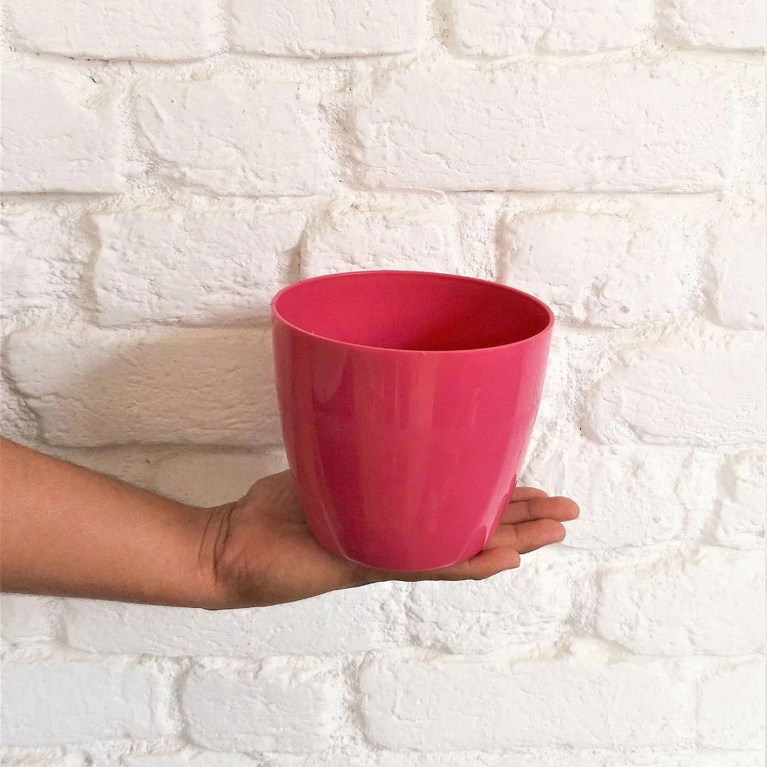 Plastic Valencia Plastic Pot, Dia- 5 Inch