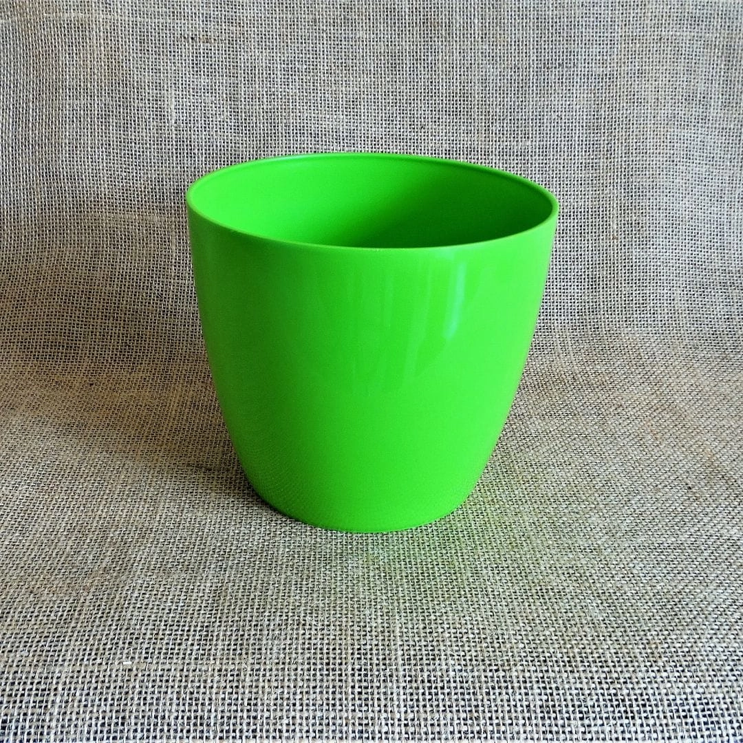 Plastic Valencia Plastic Pot, Dia- 5 Inch