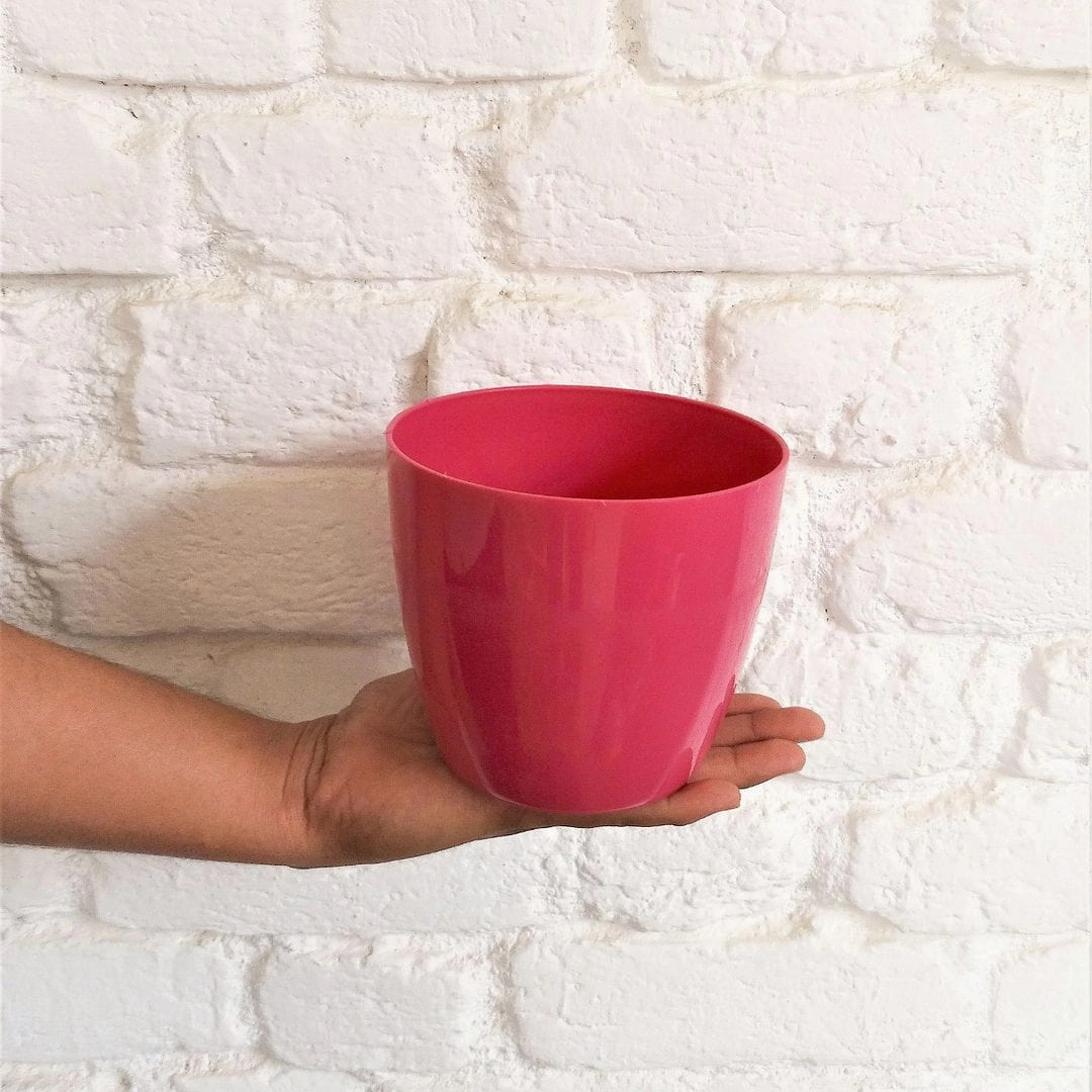 Plastic Valencia Plastic Pot, Dia- 5 Inch
