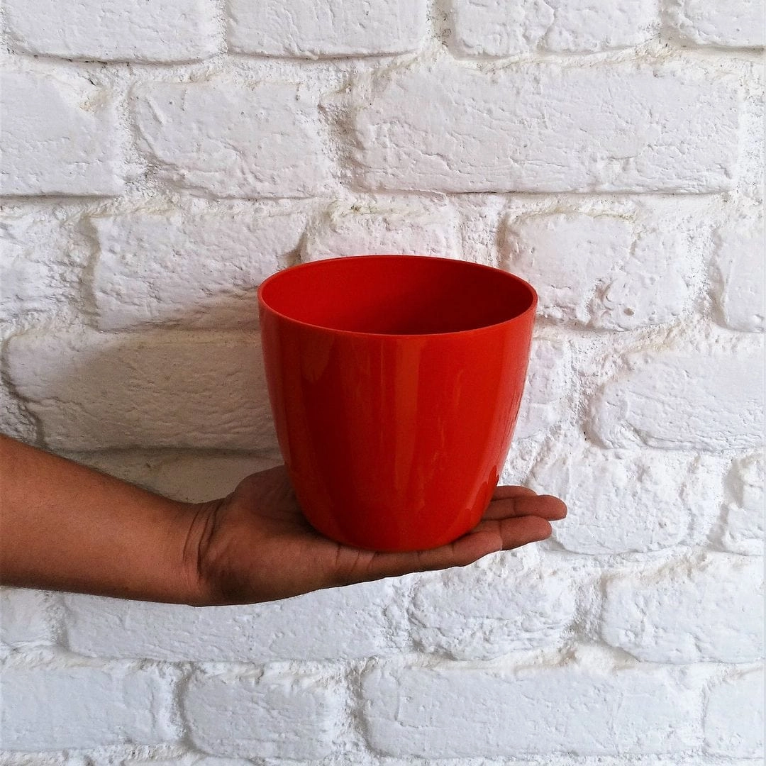 Plastic Valencia Plastic Pot, Dia- 5 Inch
