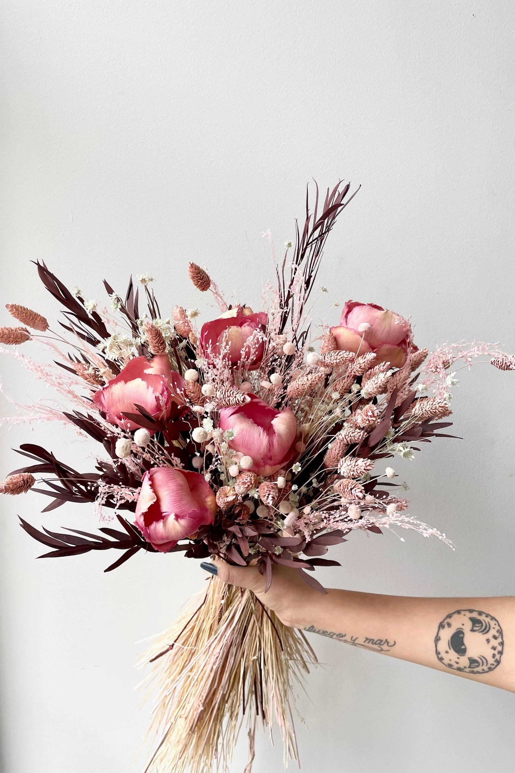 Preserved Arrangement Chocoberry Milkshake