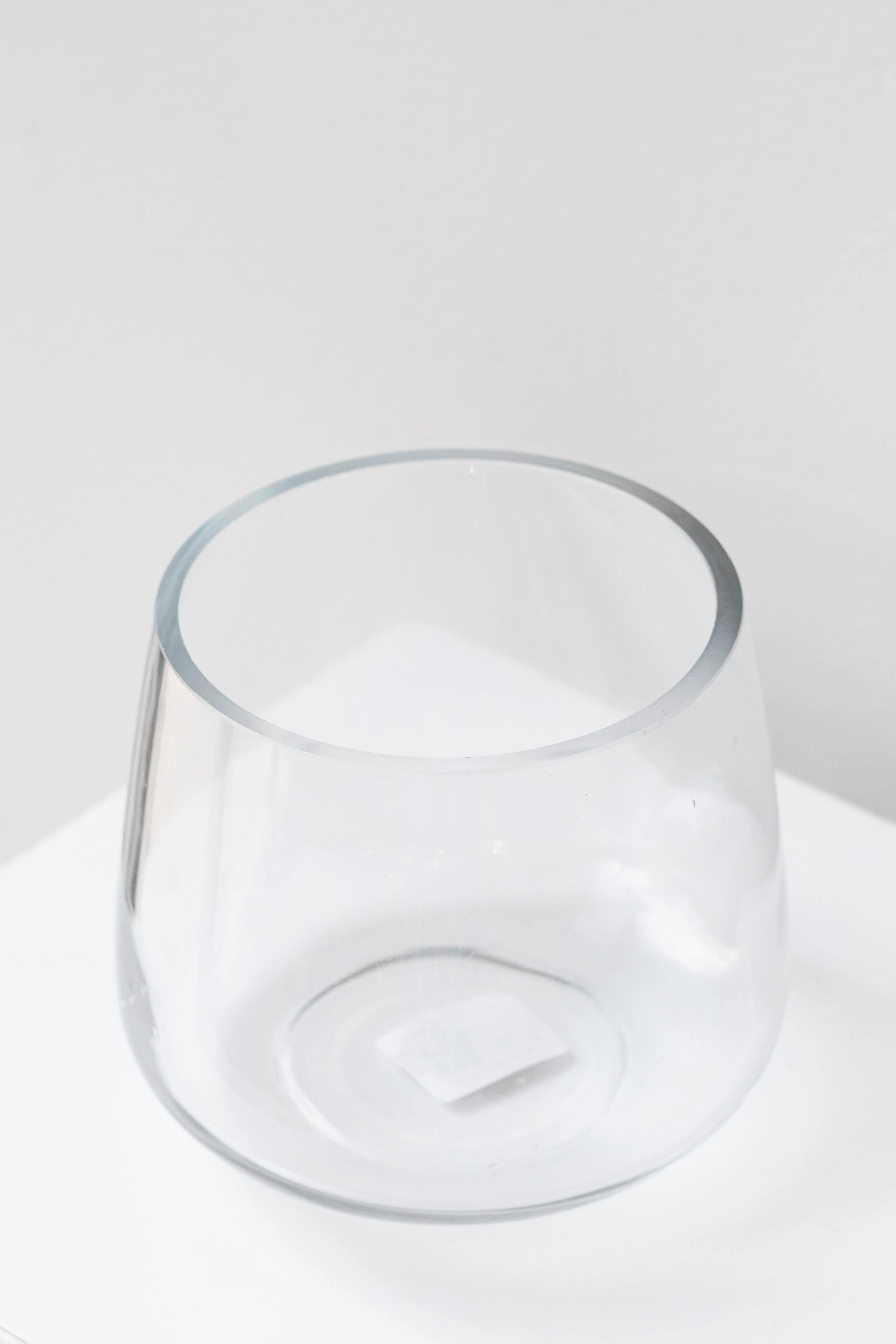 Reverse Taper Round Bottom Vase clear glass 4.5h x 5.5w