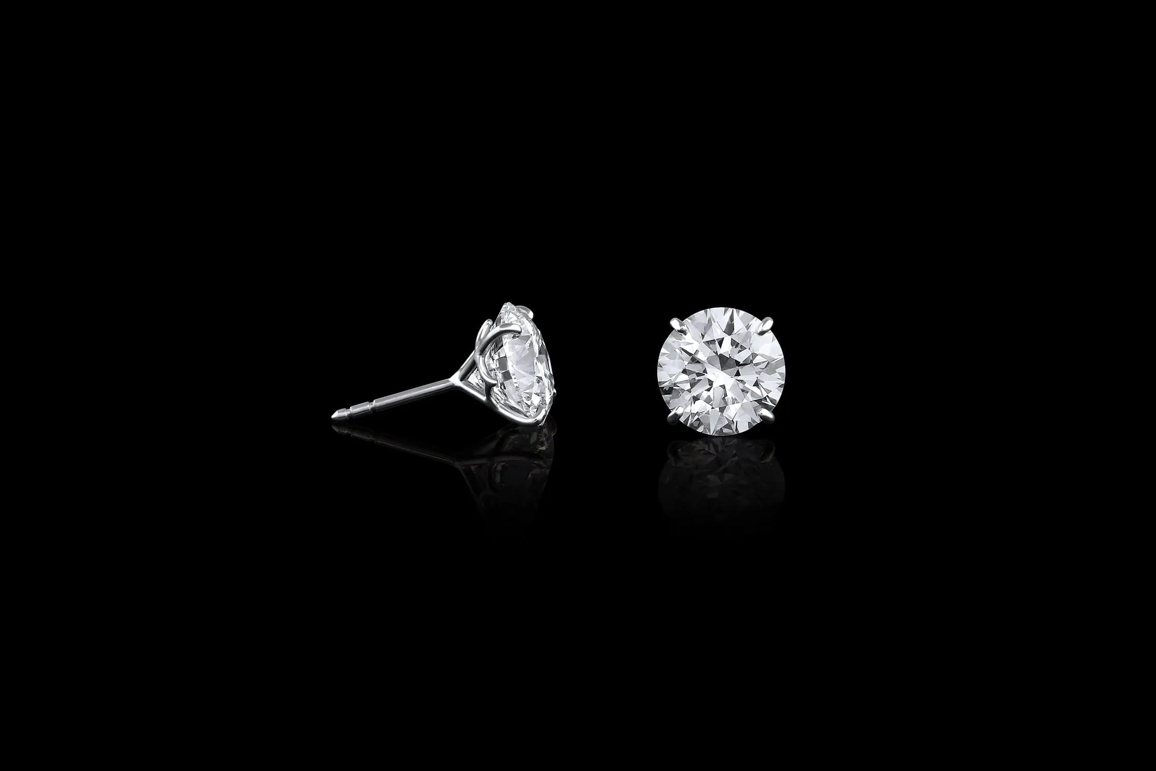 Rivire Platinum 10.01ctw Diamond Post Earrings
