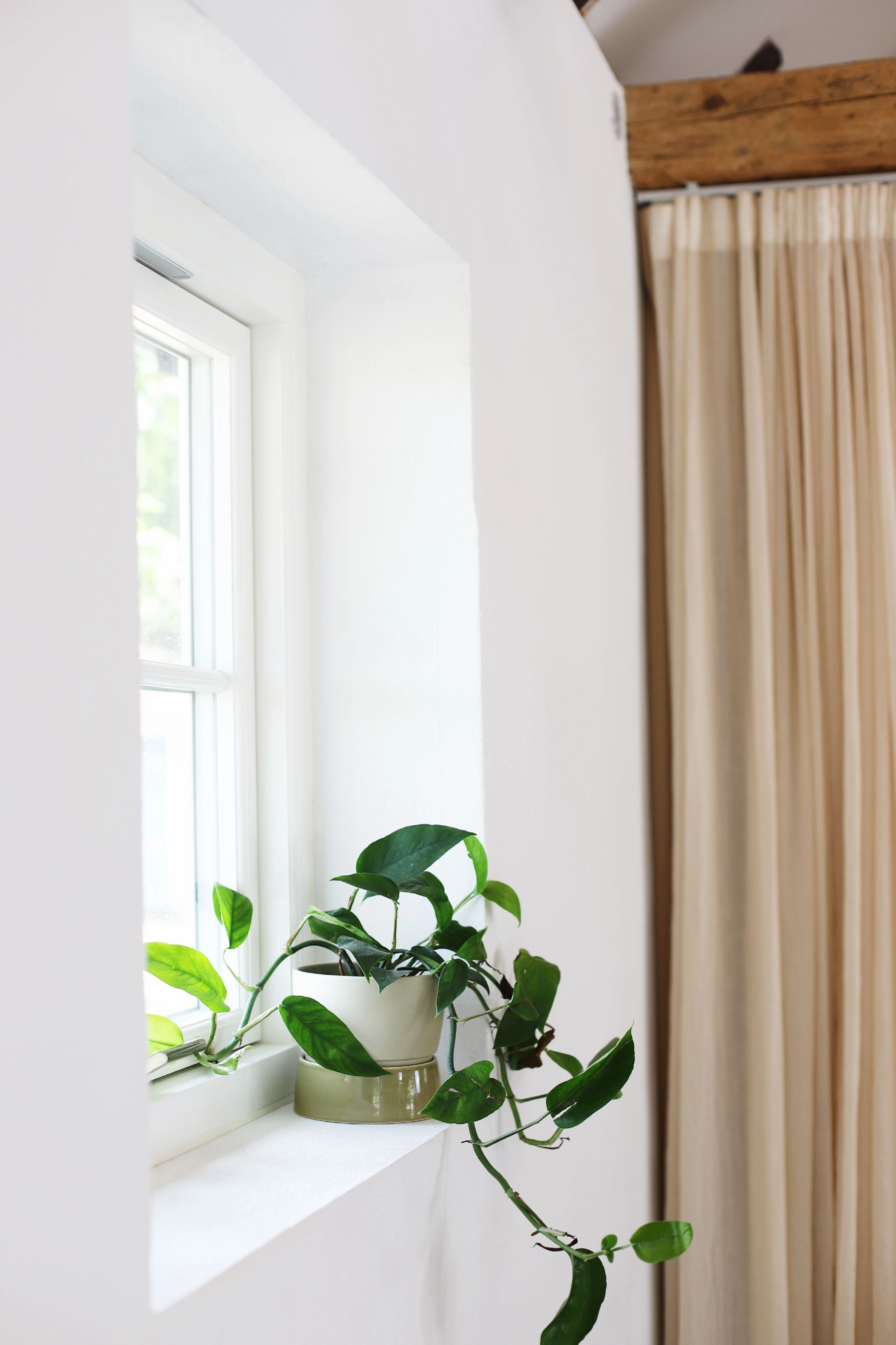Ro Collection Two Tone Planter, Small, Artichoke Green