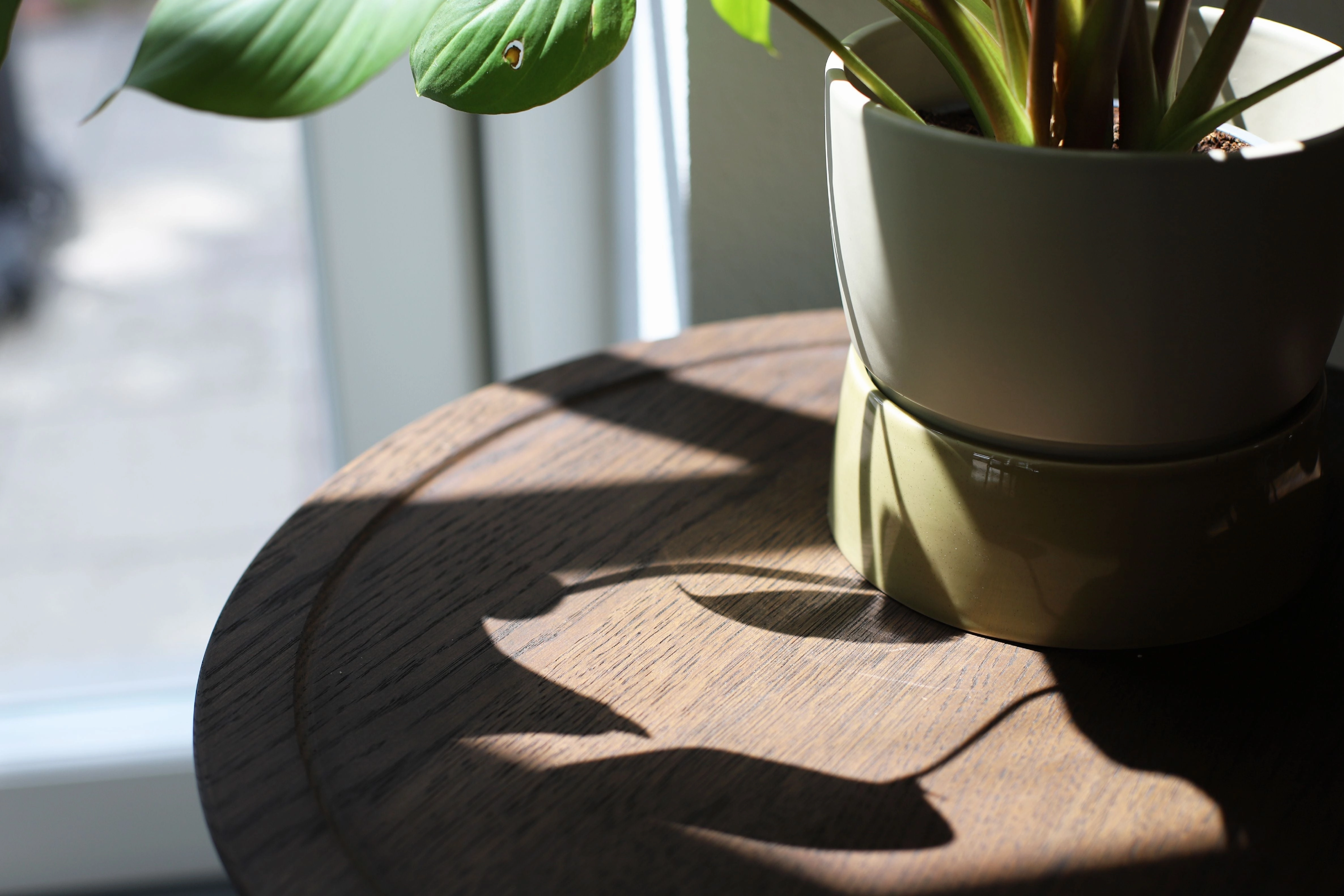 Ro Collection Two Tone Planter, Small, Artichoke Green