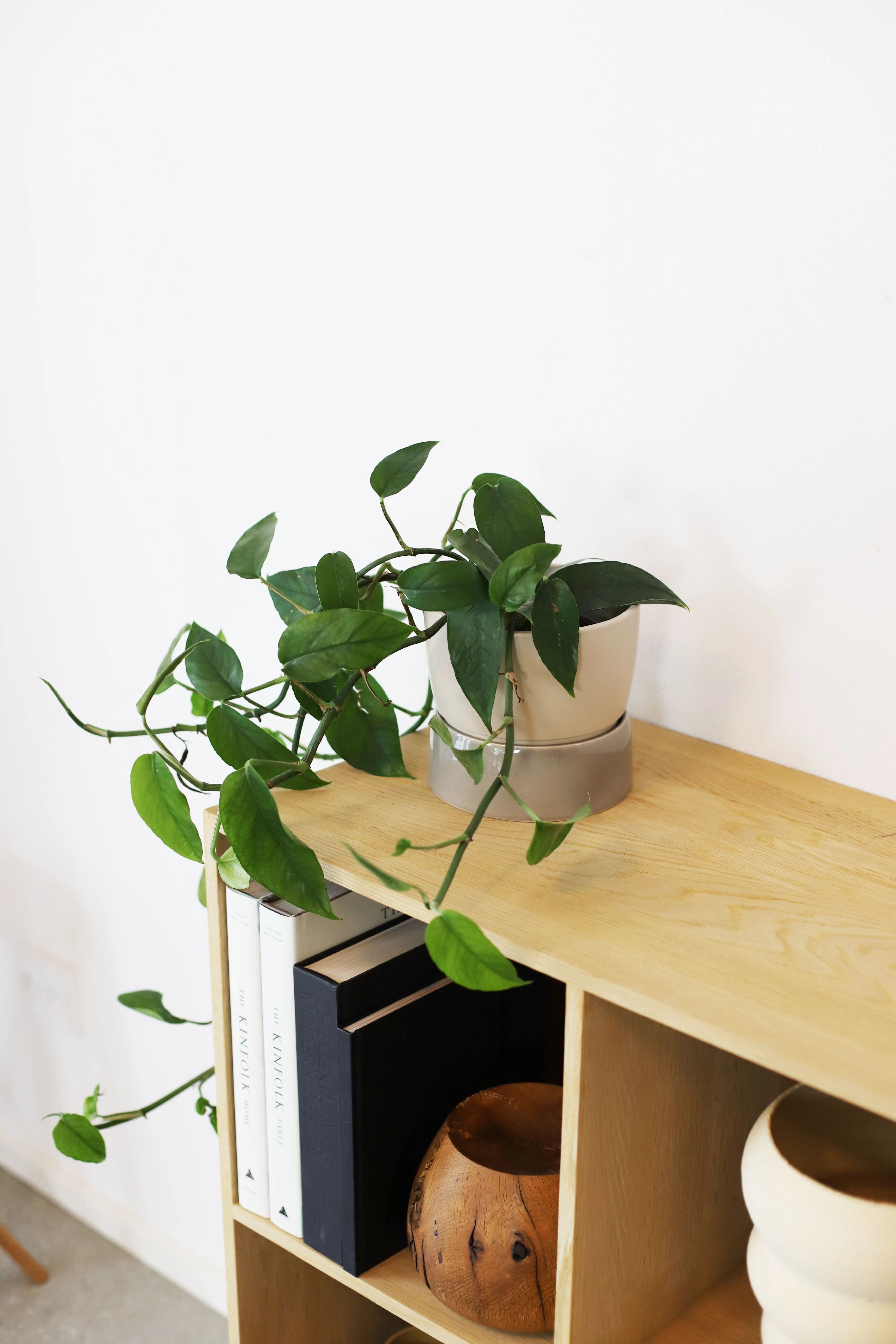 Ro Collection Two Tone Planter, Small, Dune Grey