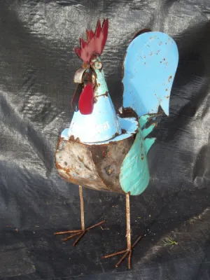 ROOSTER OUT OF RE-USED MATERIAL dried flower branch  