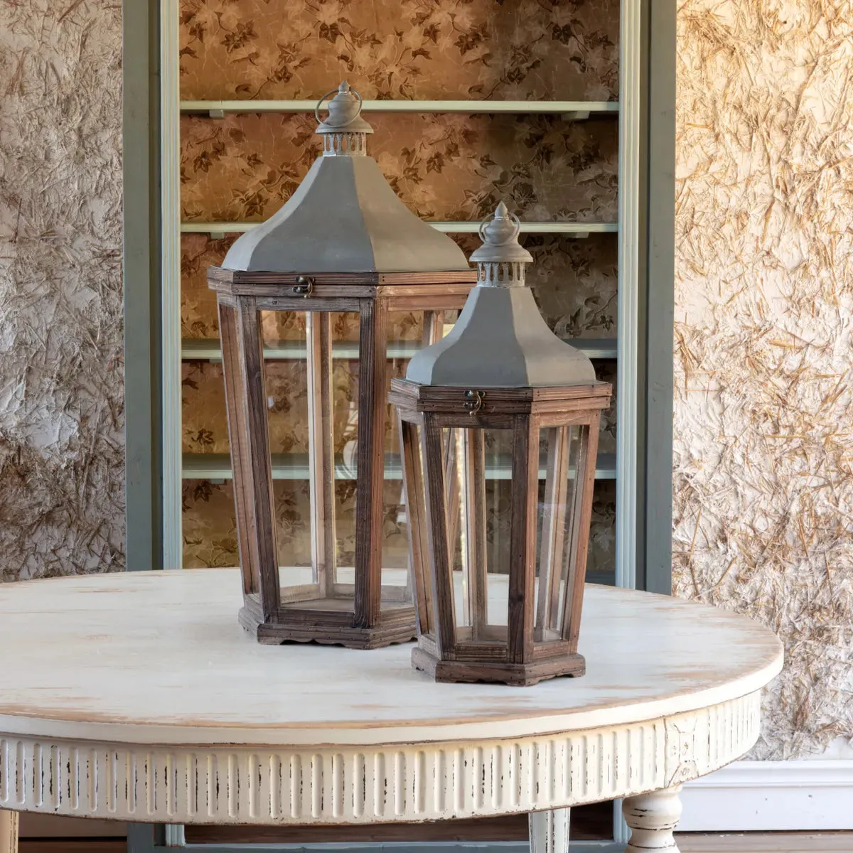 Royal Street Lantern Set dried flowers  