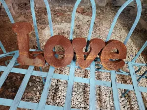 Rusty Love Sign dried flower branch  