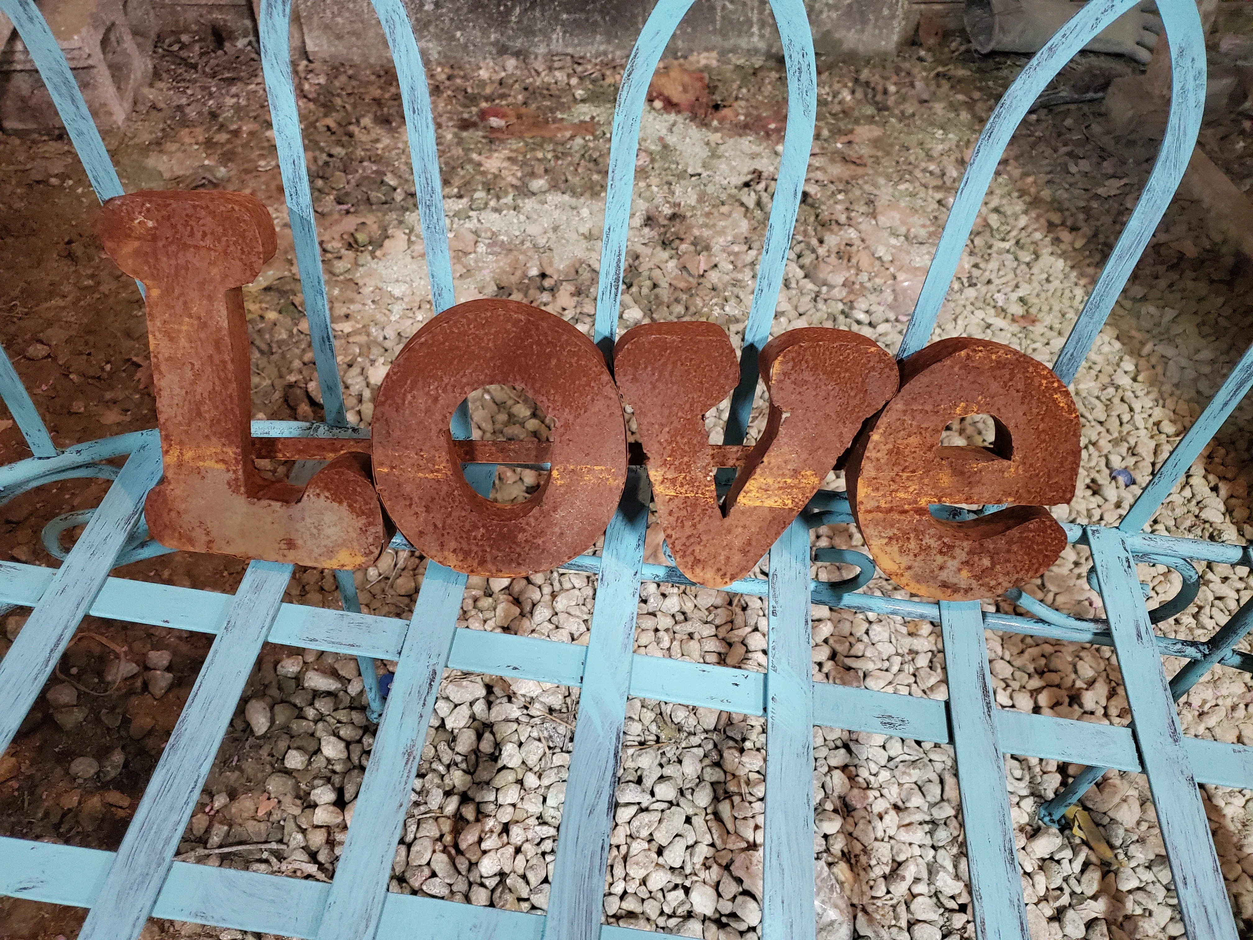 Rusty Love Sign dried flower branch  