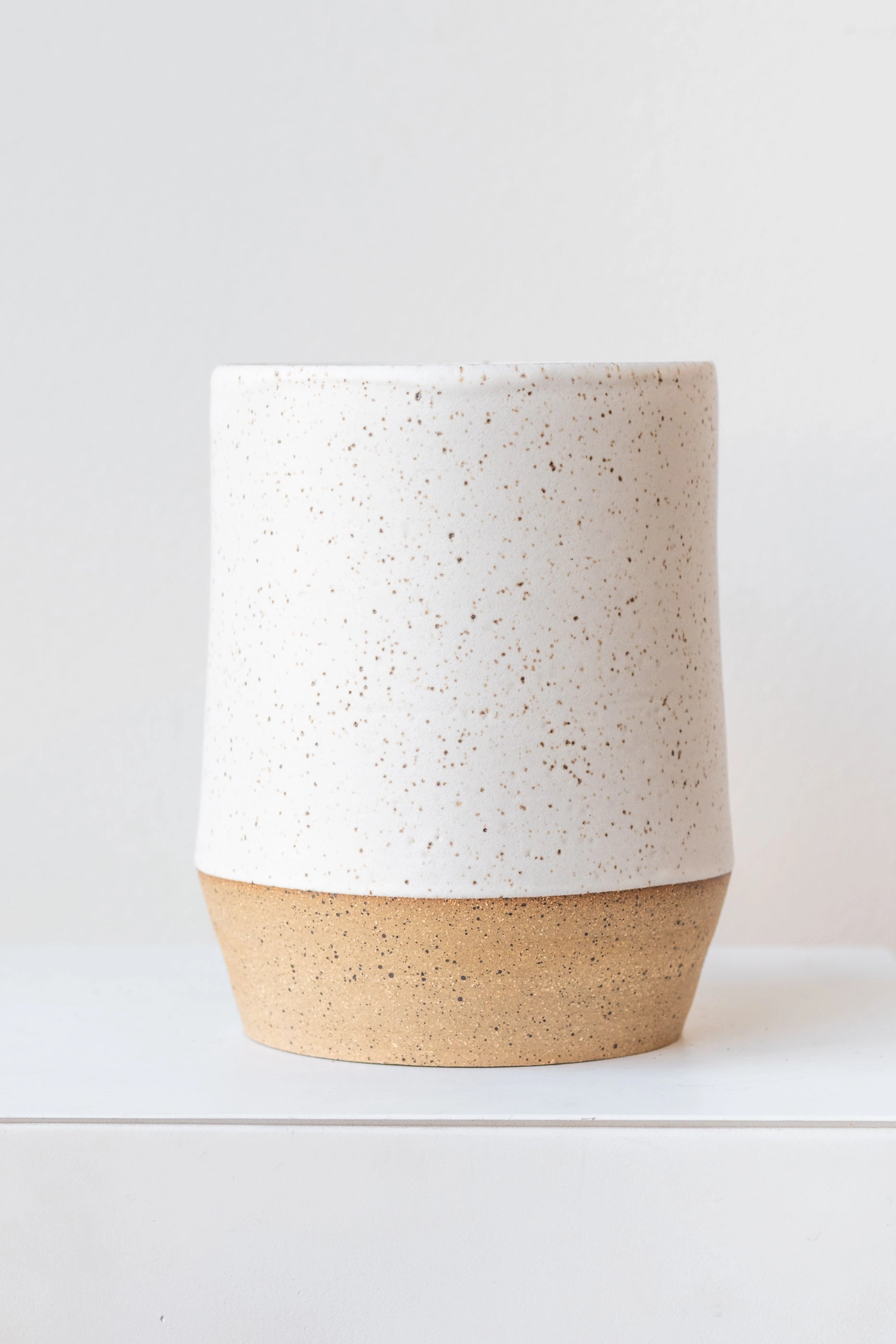 Sauve Vase Speckle Stoneware Large dried green plant  