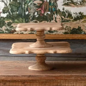 Scalloped Wood Square Pedestal Set dried flowers  