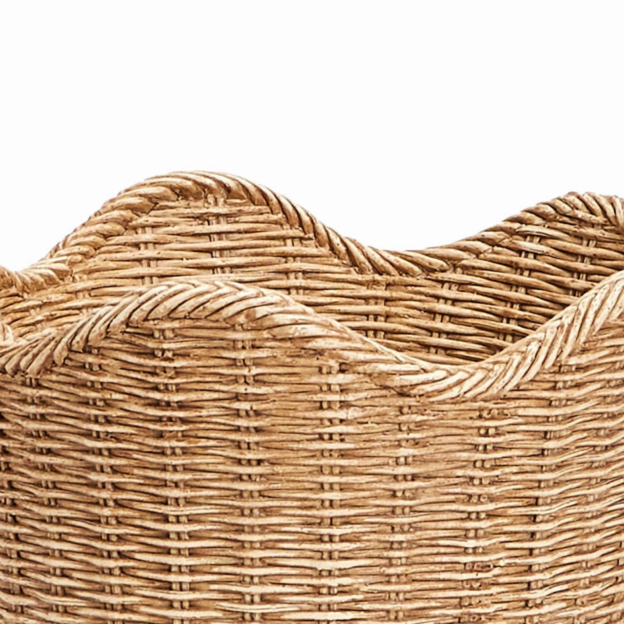 Scalloped Edge Basket Weave Pattern Cachepot