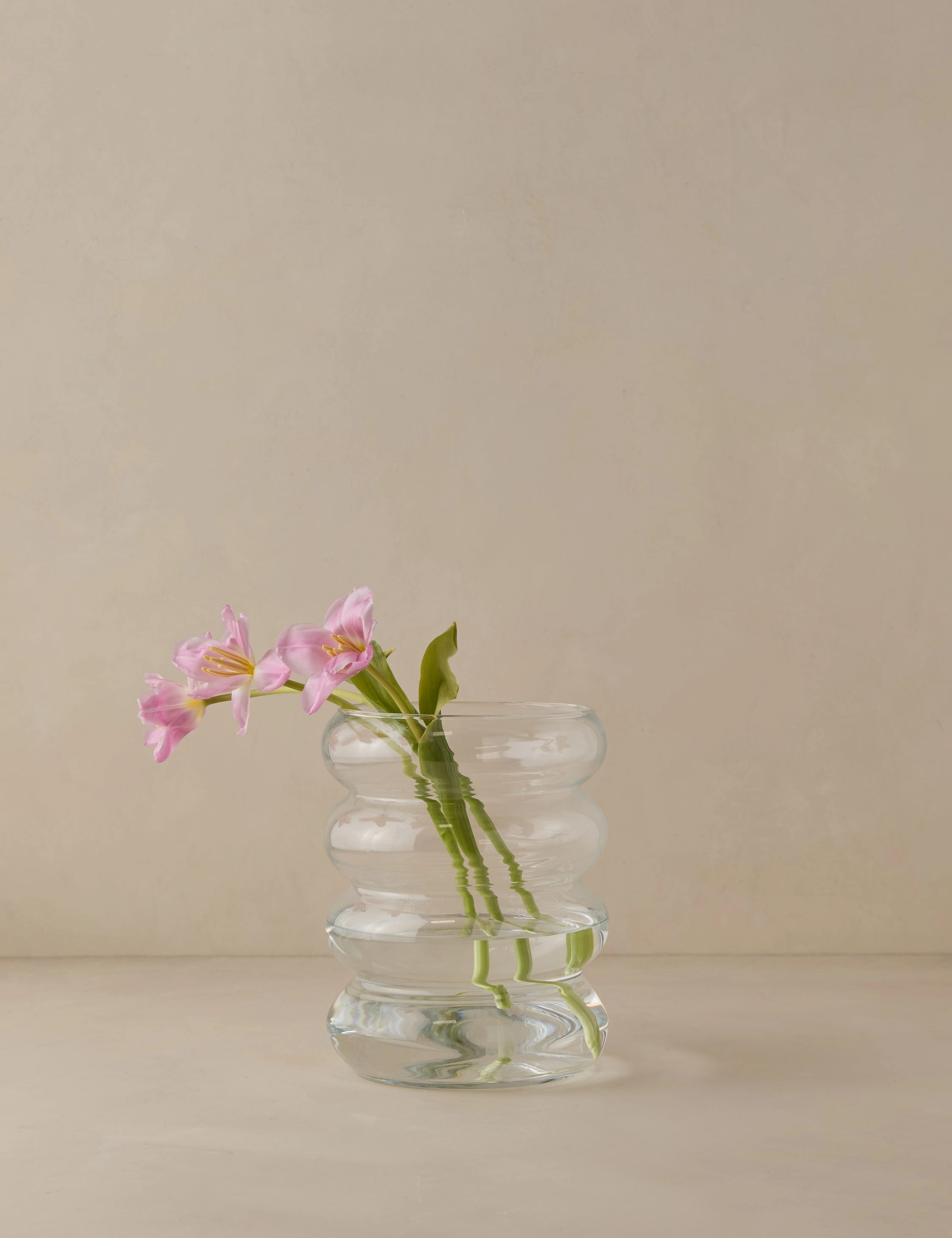 Scalloped Vase by etHOME