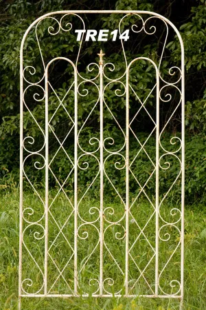 Scroll Trellis Round Steel dried flower branch  