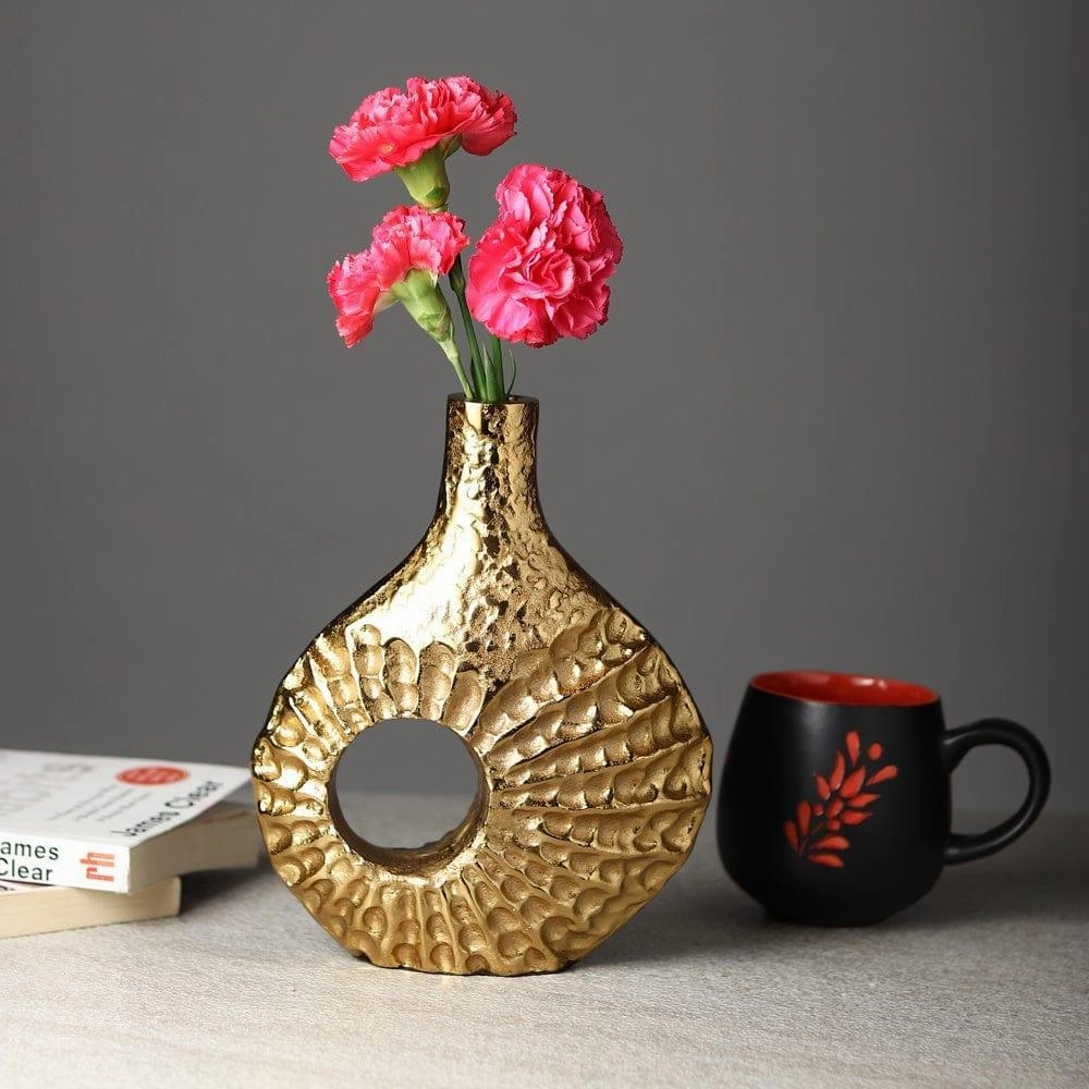 Seashell Serenity Vase -  small Gold