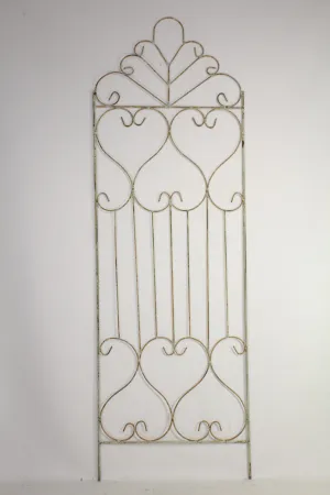 Simple Swirling Trellis dried flower branch  