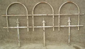 SM. 3 HOOP FENCE dried flower branch  