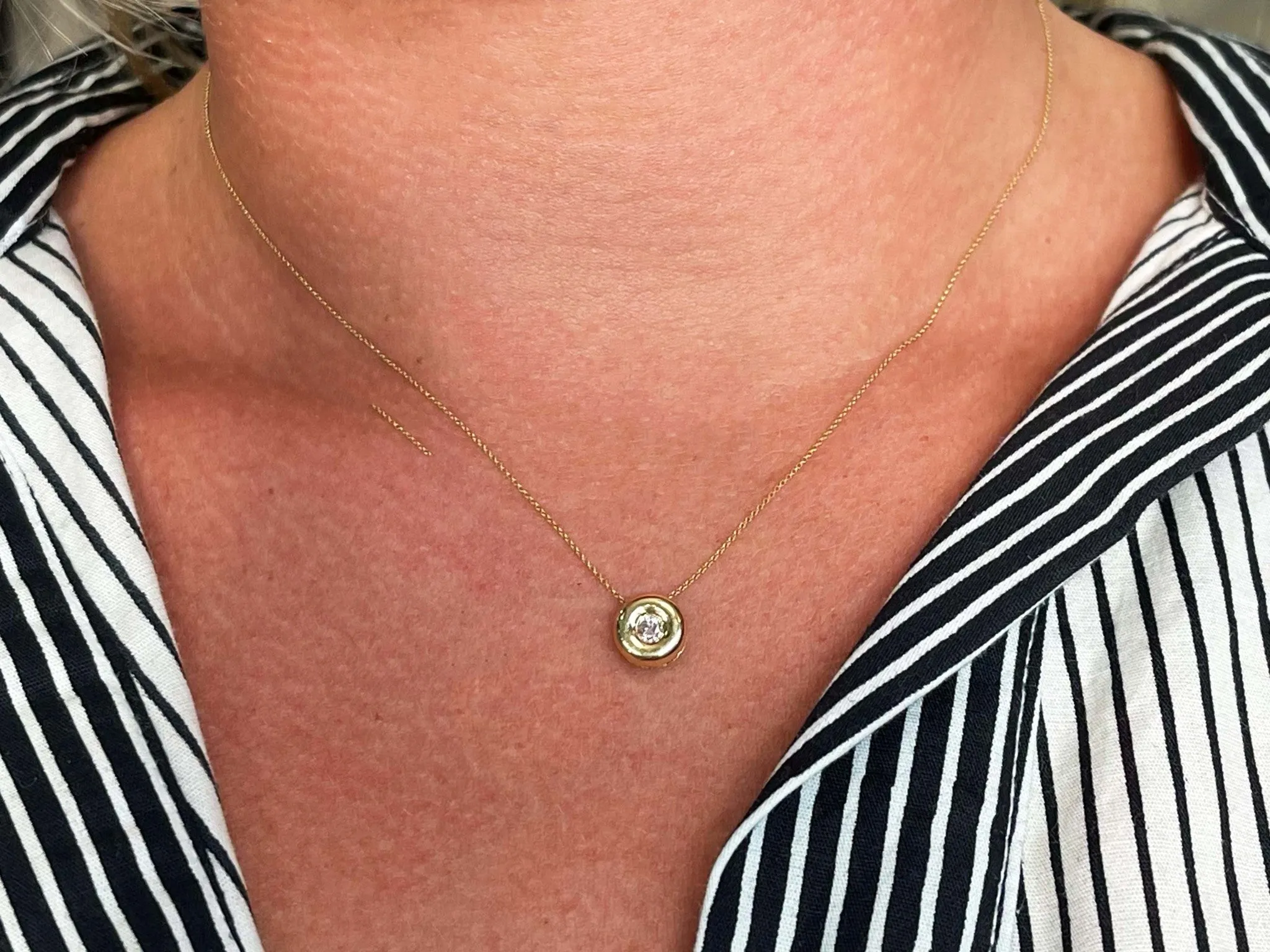 Small Round Diamond Pendant Necklace 18k Yellow Gold