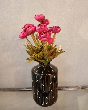 Small Flower with Black Vase For Home Decoration outdoor greenery  